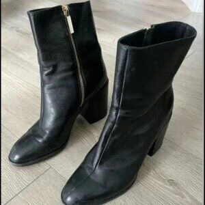 dear frances spirit boots size 7.5